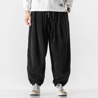 Chisa | Bequeme Cordhose – Schwarz