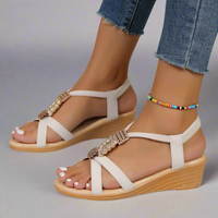 Odalhilde | Bequeme Sandalen für empfindliche Füße – Cremeweiß
