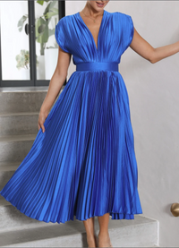 Brittney's  Himmlische Eleganz Maxikleid mit Ärmeln – Blau