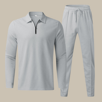 Zweiteiler für Herren - Leichtes Poloshirt mit Sommer-Jogger für die warme Jahreszeit – Grau