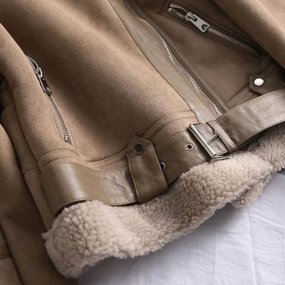 Geneviev | Bequemer Damen-Wintermantel aus Wildleder mit verstellbarem Gürtel und Fleece-Futter