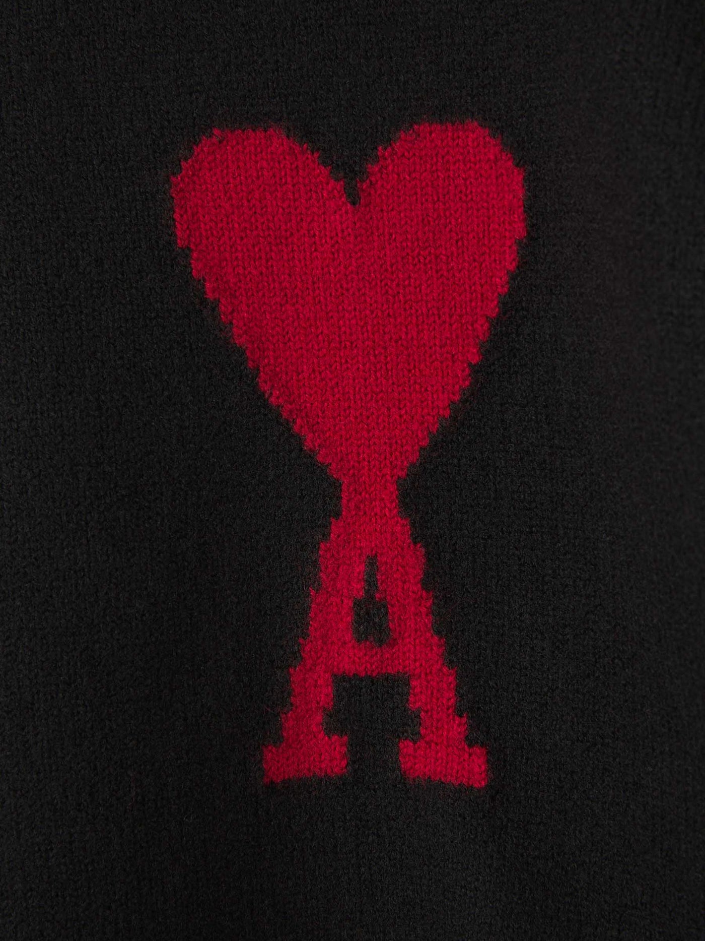 Heidi-Mode | Herz gestickter Pullover