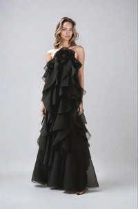 LIVORA – Elegantes Maxikleid für unvergessliche Momente – Schwarz