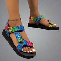 Heriberta | Bequeme Sandalen für empfindliche Füße – Schwarz mit schwarzen Blumen