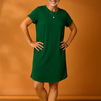 Olivia Sommerkleid | T-Shirt-Kleid aus Baumwolle mit Taschen – Grün