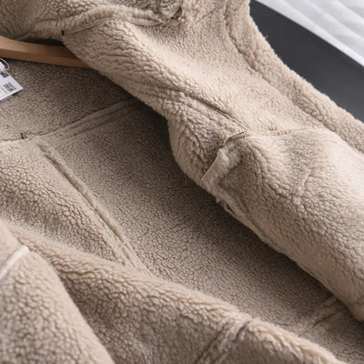 Geneviev | Bequemer Damen-Wintermantel aus Wildleder mit verstellbarem Gürtel und Fleece-Futter