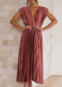 Brittney's  Himmlische Eleganz Maxikleid mit Ärmeln – Schokolade