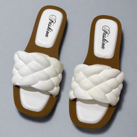 Ilonka | Elegante Sandalen mit veganem Soft-Finish – Weiß