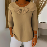 Anina - Ein modischer Damenpullover – Khaki