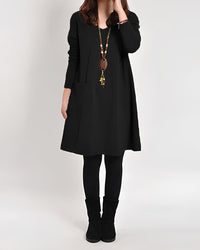 MILA - ZEITLOSES KLEID MIT EINER TASCHE – Schwarz