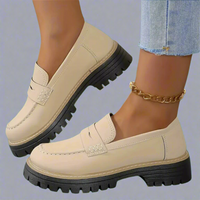 Ysabel | Handgefertigte elegante Slip-On Loafers für jeden Anlass – Cremeweiß