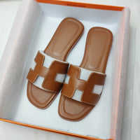 Heidi-Mode | Schicke und Luxuriöse Sommerschuhe – Braun
