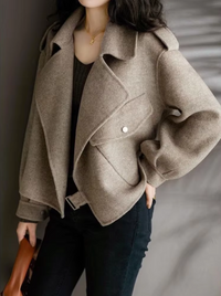 Asgitra | Eleganter Wollmantel – Khaki