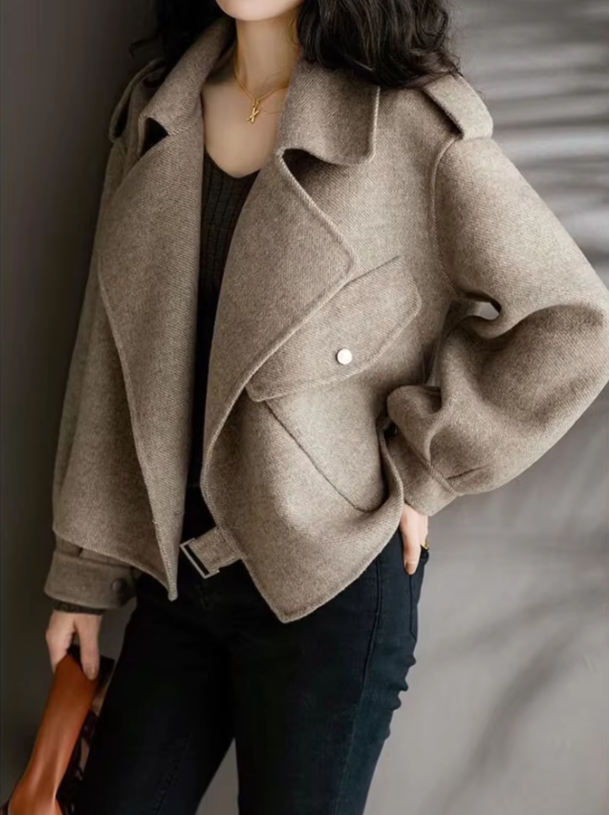 Asgitra | Eleganter Wollmantel