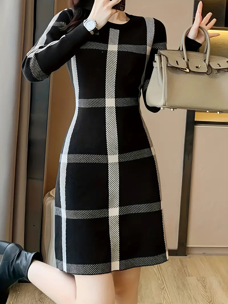 Fashio | Modisches Strickkleid für Damen, langärmlig, schmale Passform, eleganter Rundhalsausschnitt