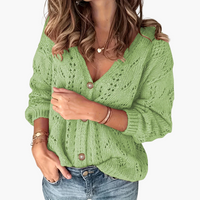 Astrid | Strickjacke mit Knöpfen – Grün