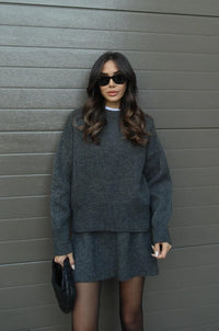 ANNETT - STRICKPULLI UND ROCK IM SET – Grau