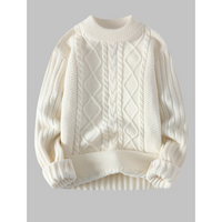 Gemütlicher Pullover aus Kabelstrick – Weiß