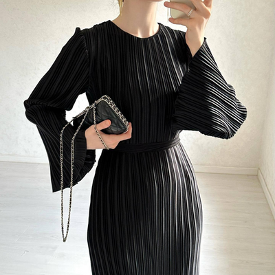 BABETTE - LANGES PLISSEE-KLEID