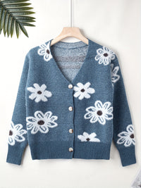 MIA | ELEGANTER STRICKSTIL – Blau