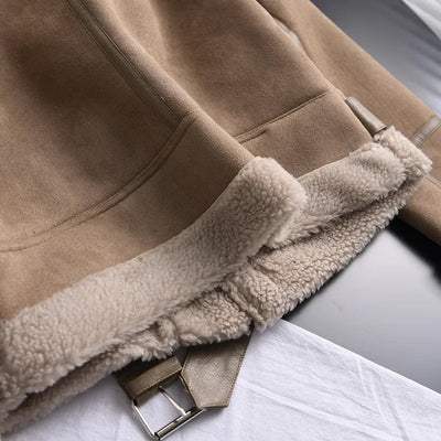 Geneviev | Bequemer Damen-Wintermantel aus Wildleder mit verstellbarem Gürtel und Fleece-Futter