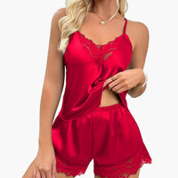 Kurzes Damenpyjama im sexy Stil für zu Hause - Set mit Top und Shorts mit Spitzenakzenten, ideal für Frühling-Sommer – Bordeaux