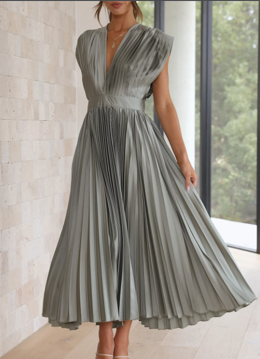 Brittney's  Himmlische Eleganz Maxikleid mit Ärmeln