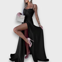 Victoria – Schulterfreies Abendkleid mit Rückenschnürung – Schwarz