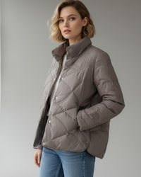 Steppjacke für Damen mit hohem Kragen im kurzen Stil – Braun