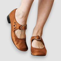 Eline | Orthopädische Ledersandalen mit bequemer Keilsohle – Kastanienrot