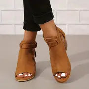 Charleen -  Damen-Sandalen mit klobigen Absätzen – Gelb Braun