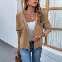 Emma Sommerweste | Lässige Damen Weste mit Kapuze für den Sommer – Khaki