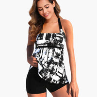 Bedruckter Damen-Tankini mit - Shorts und figurformender Passform – Schwarz/Weiß