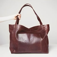 Brynfrid | Klassische Handtasche mit großzügigem Platz – Dunkelbraun