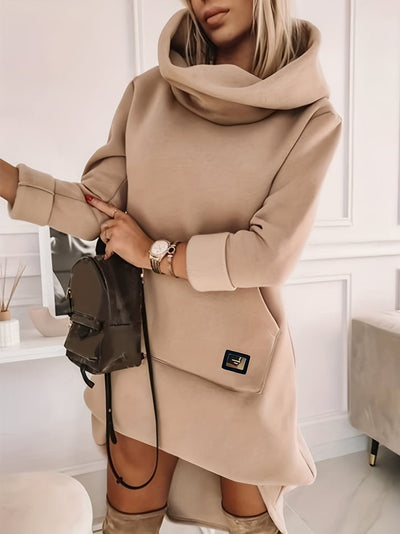 Era | Sweatkleid mit Kapuze, hohem Kragen und langen Ärmeln