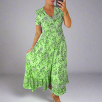 Gritta | Elegantes Blumenmuster Kleid – Hellgrün