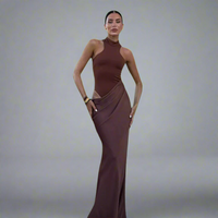 Luthmara | Elegantes Satin-Maxikleid – Braun