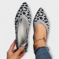 Leopard gemusterte spitze Flats – Grauer Leopardenprint