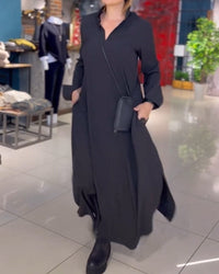 Mila | Lange Robe mit seitlichem Schlitz – Schwarz