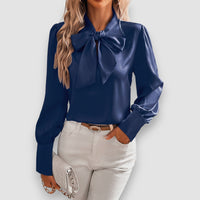 Lilly | Bluse mit Krawattenausschnitt – Marine