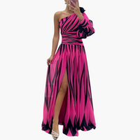 Gestreiftes One-Shoulder - Damen Maxikleid mit Schlitz elegant – Rosenrot