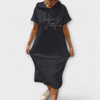 Daiselle – Lässiges Kapuzenkleid mit Taschen – Schwarz