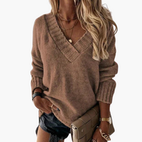Claudia | Warmer V-Ausschnitt-Pullover – Braun