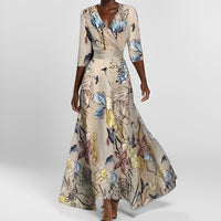 Delores - Langes Kleid mit Blumendesign und langen Ärmeln – Champagner