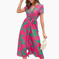 Sommerkleid für Damen – Elegantes Wickelkleid mit Blätterprint – Rosa und Grün