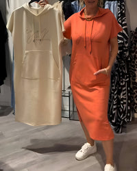 Saskia™ | Lässiges Hoodiekleid – Orange