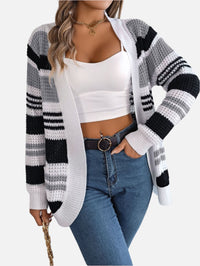 RILEY | ELEGANTER STRICKSTIL – Grau