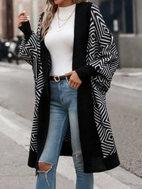 Rerzelha | Moderner geometrischer Strickjacke mit langen Ärmeln und mittlerer Länge – Schwarz+Weiß
