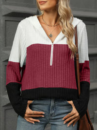 FARBBLOCK KAPUZEN LANGARM T-SHIRT | MODERNER STIL, KOMFORTABEL, VIELSEITIG – Burgunder
