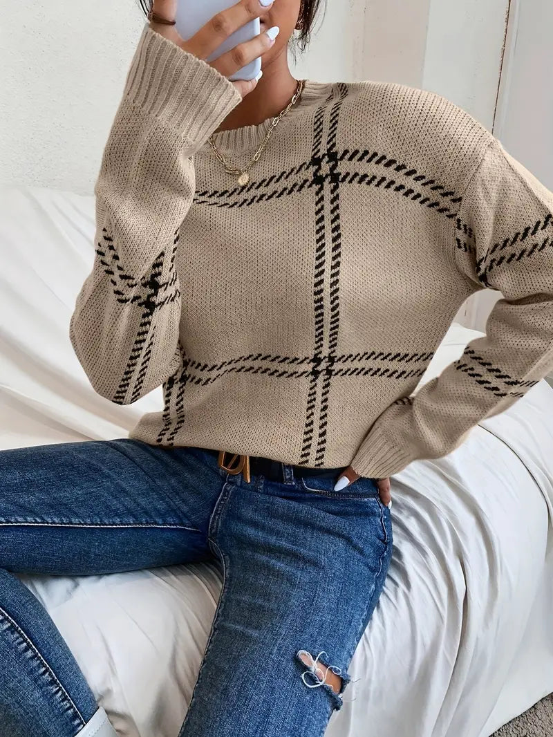Clirina | Rundhalsausschnitt mit hängenden Schultern für einen schicken Pullover in der Saisongarderobe